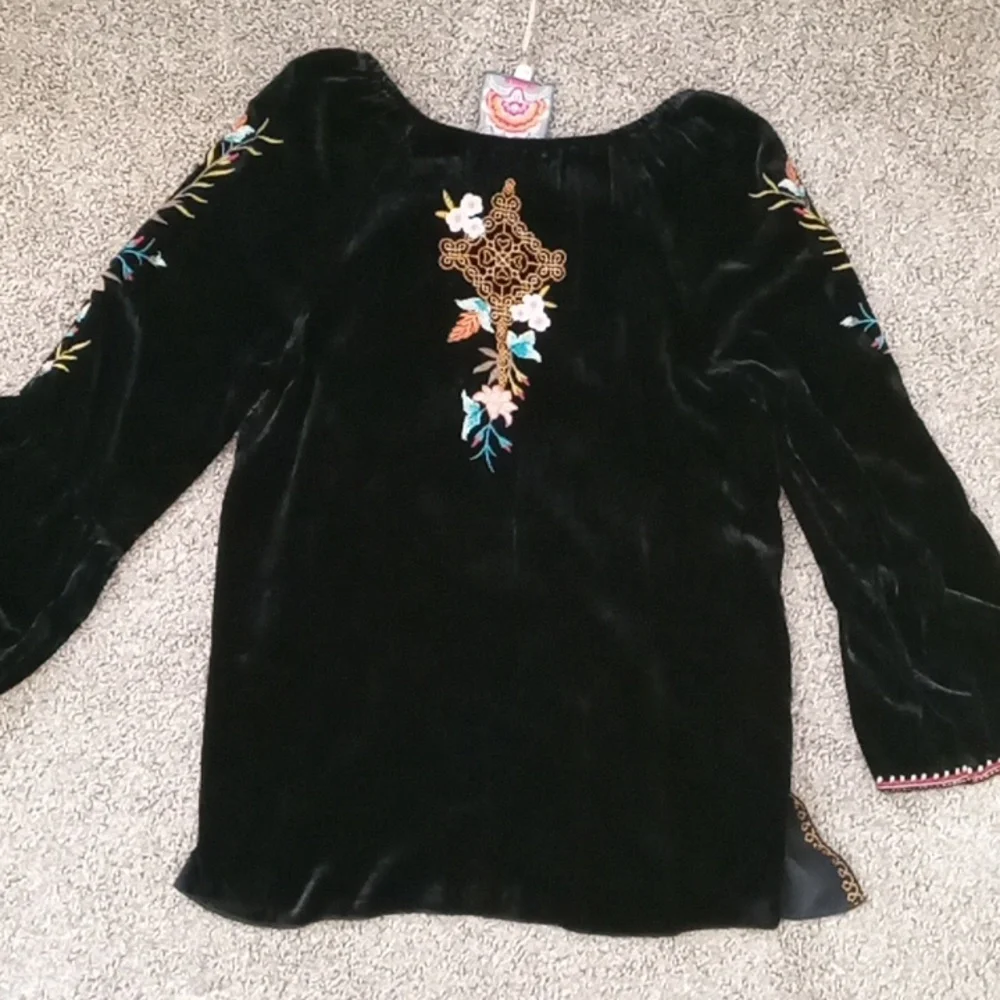 Johnny Was Esther Velvet Flare Sleeve  Peasant Blouse - Picture 6 of 11